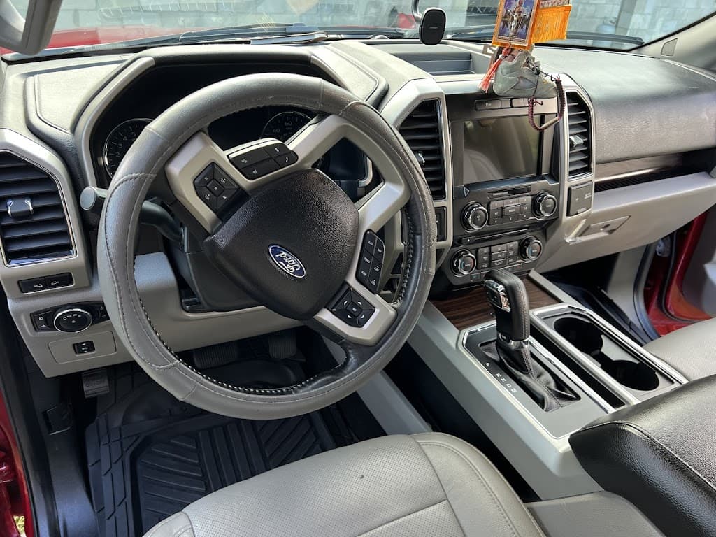 J & V Mobile Detailing featured