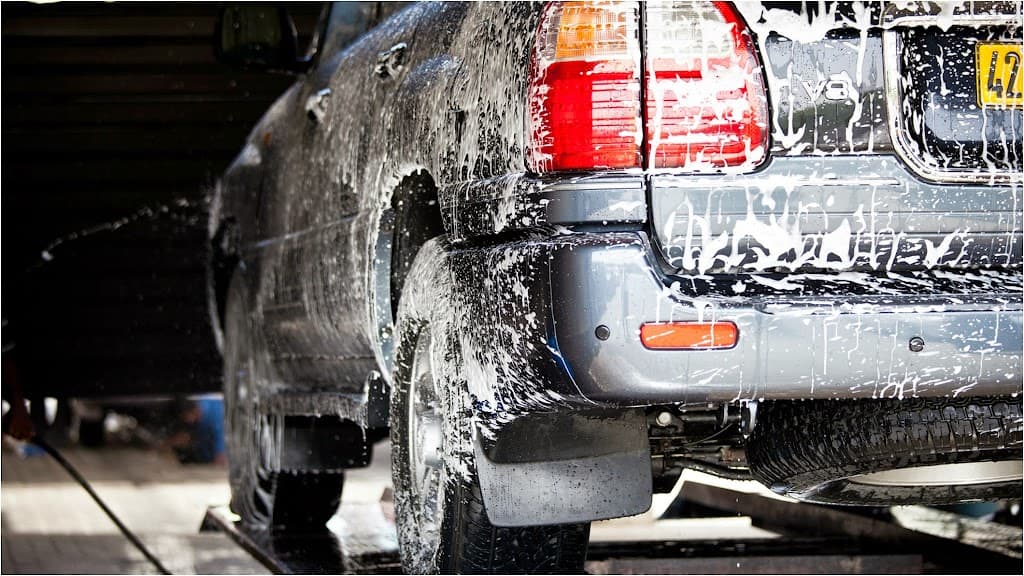 Spirit of America Car Wash and Oil Change featured