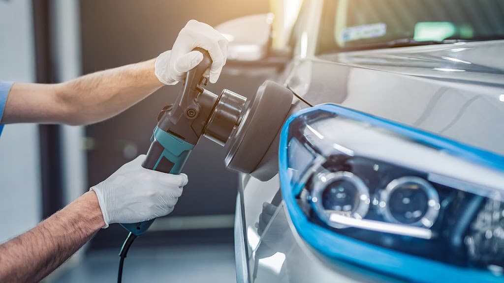 Auto Traders International - Auto Detailing featured