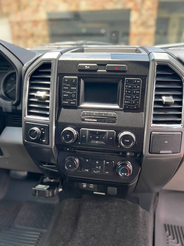 On-The-Go Mobile Detailing Services featured
