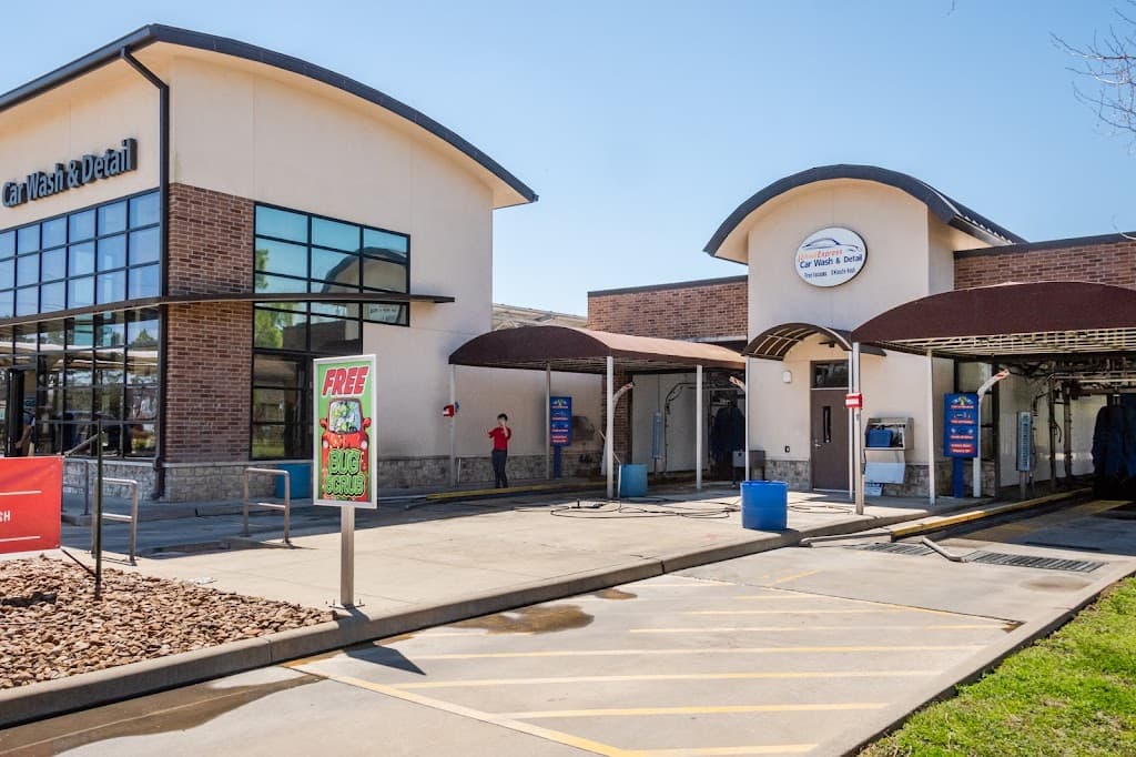 iShine Car Wash & Detail of Gleannloch Farms featured