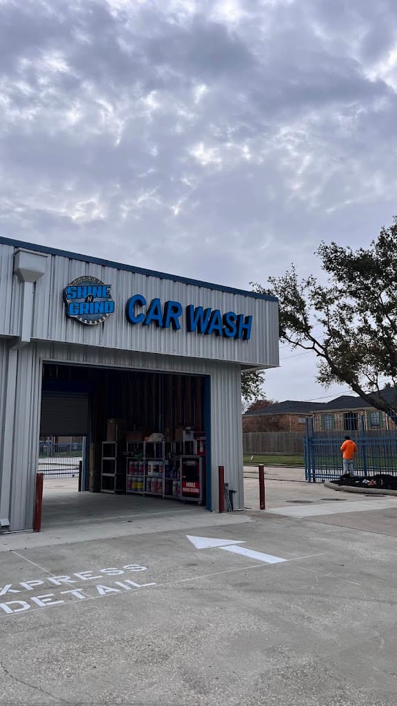 SNG Hand Car Wash & Detailing Center featured
