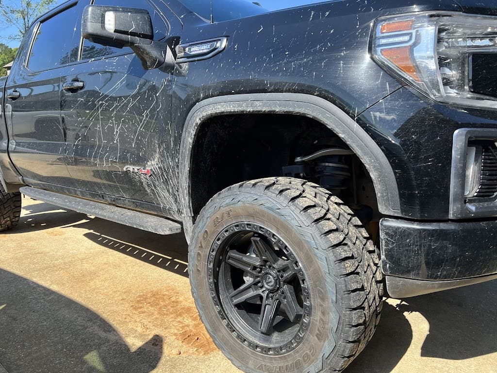 Vivid Autos LLC featured