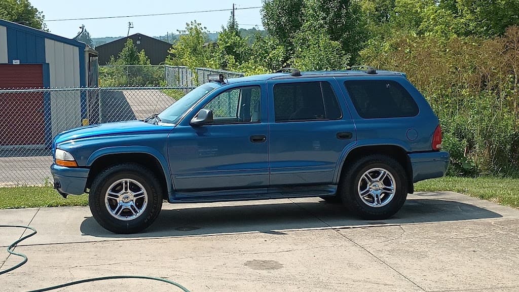 Frietchen's Detailing featured