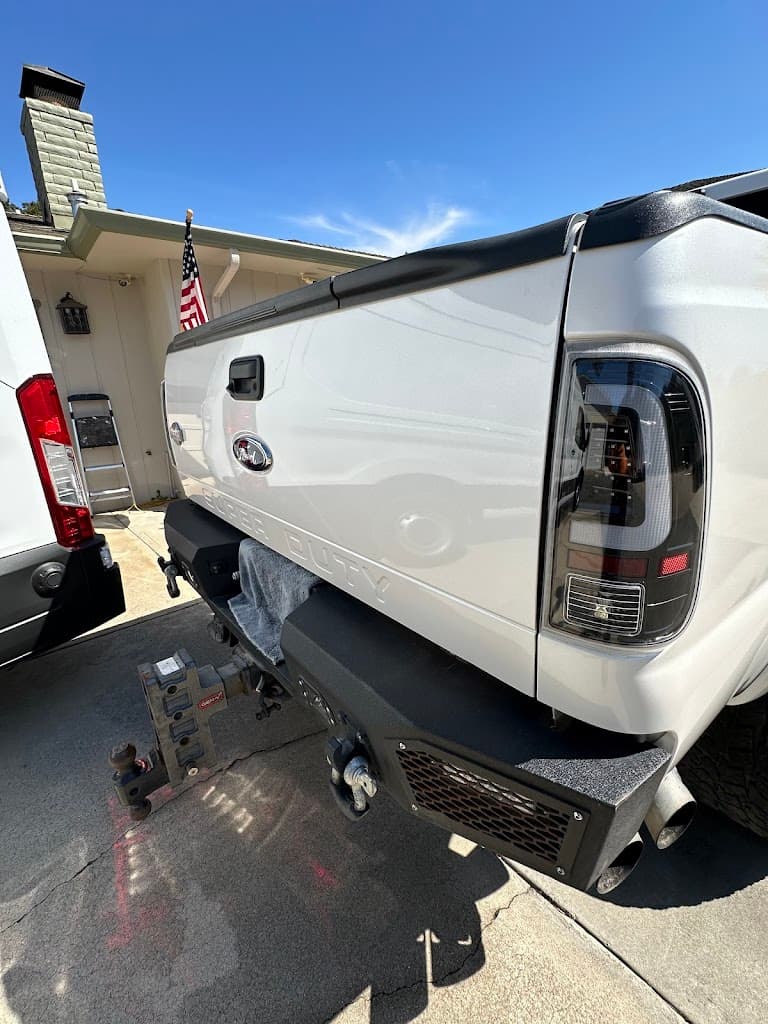 Lux Mobile Detailing LLC featured