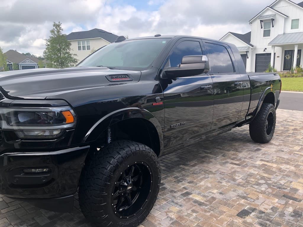 TravE Auto Detailing featured