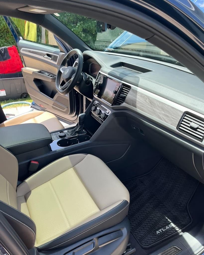 Littles Detailing featured