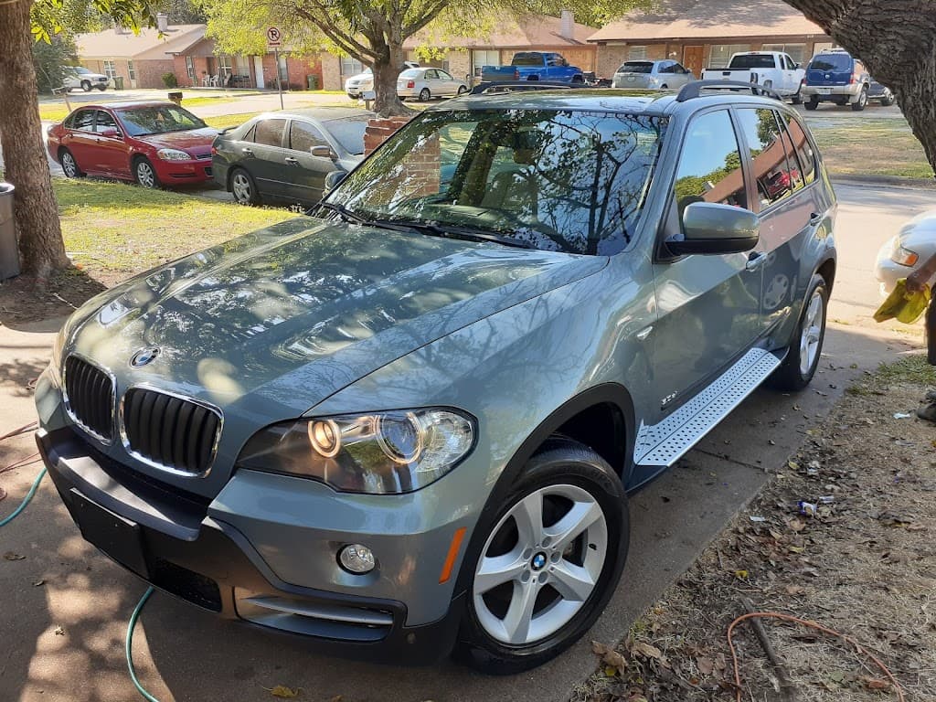 Flores Detailing featured