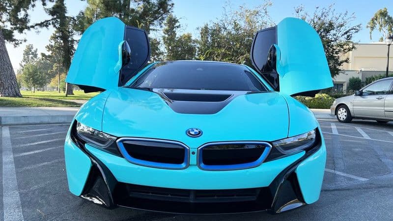 Benjamin's Kustomz featured