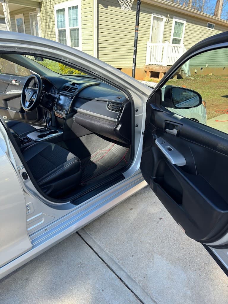 Oasis Auto Detailing, LLC featured