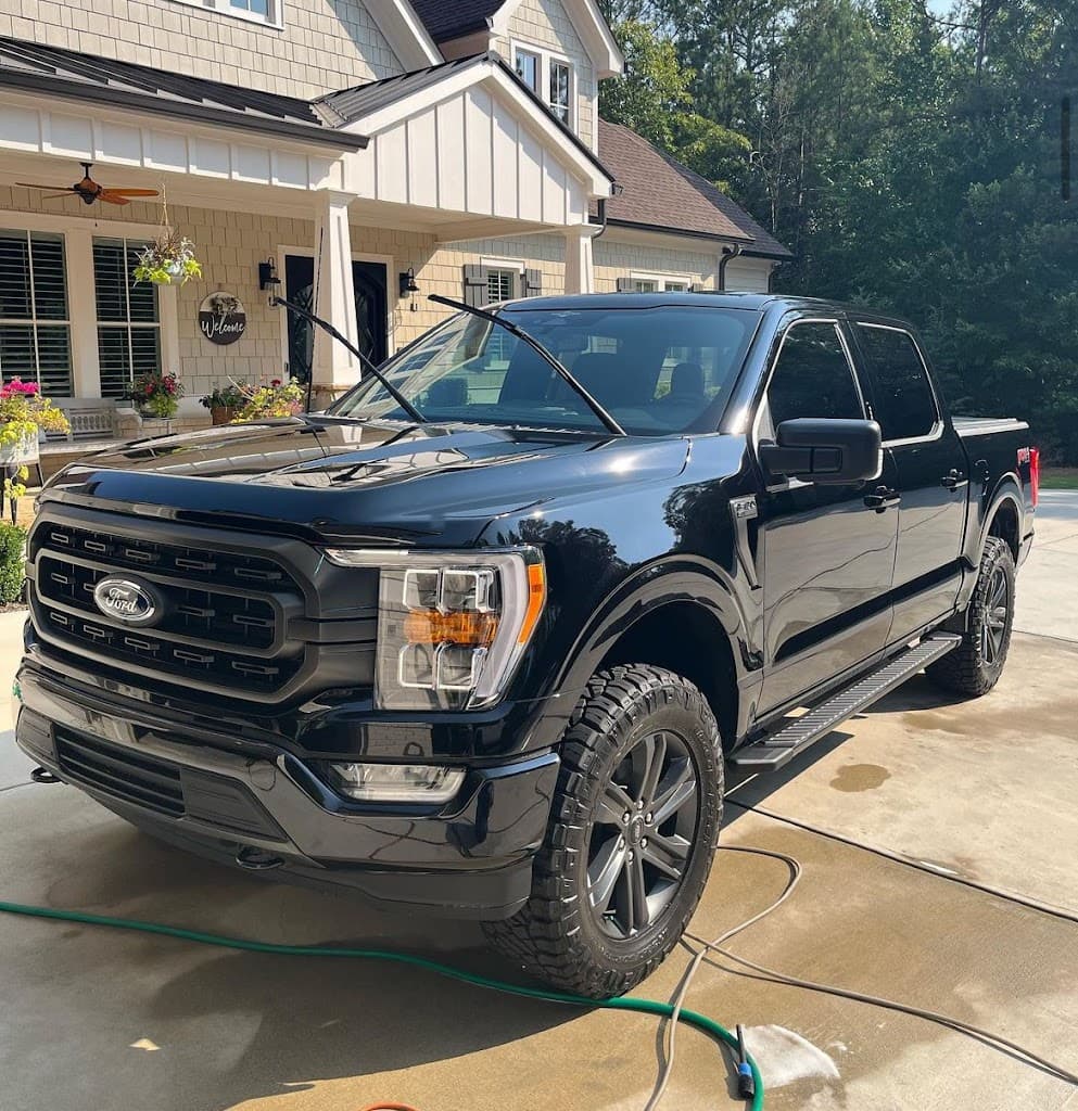 Finn's Auto Detailing LLC featured