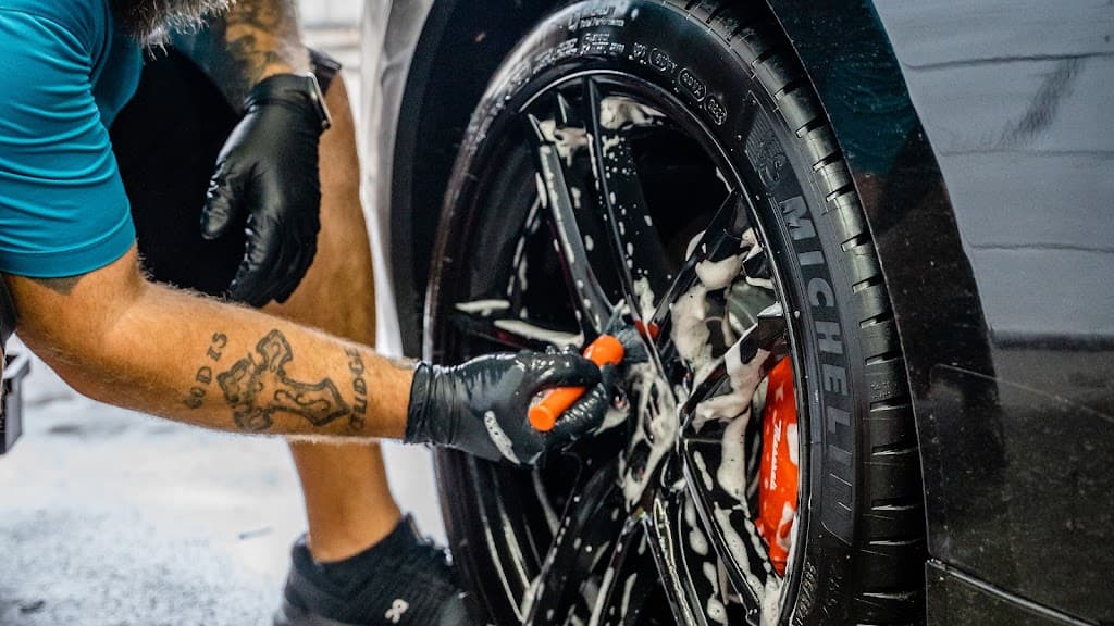 Summer Breeze Ceramic Coating & Mobile Detailing featured