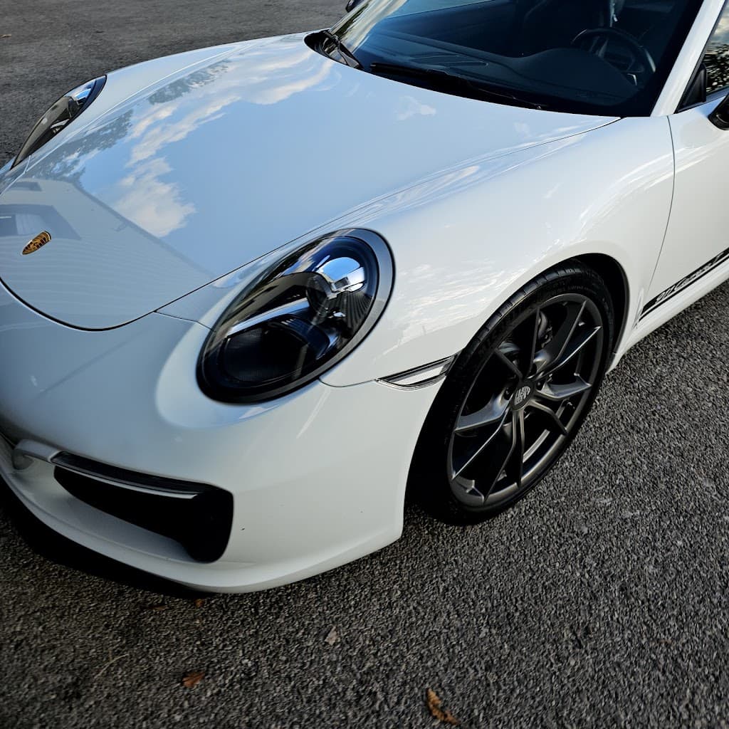 DJ's Detailing LLC featured