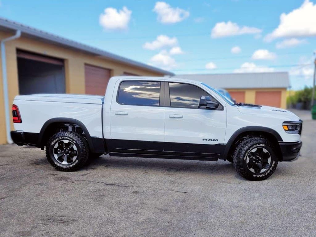Shimmer & Shyne detailing featured