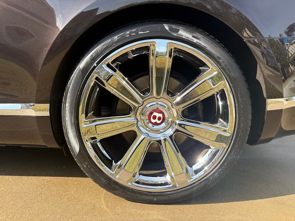 Detailed by Bobby featured
