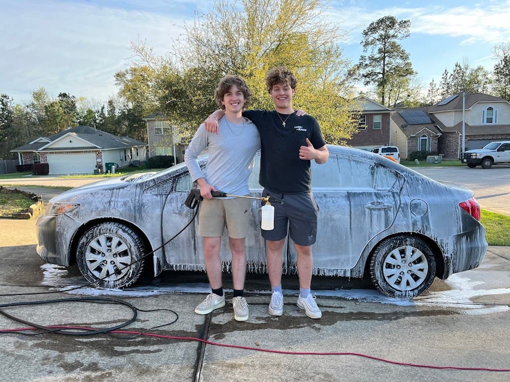 Washing Wizards Detailing LLC featured
