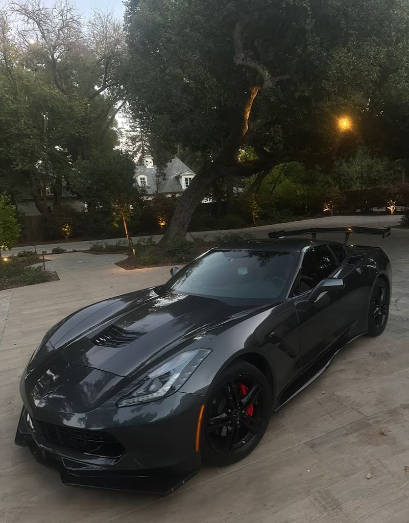 Dylo's Auto Detailing featured
