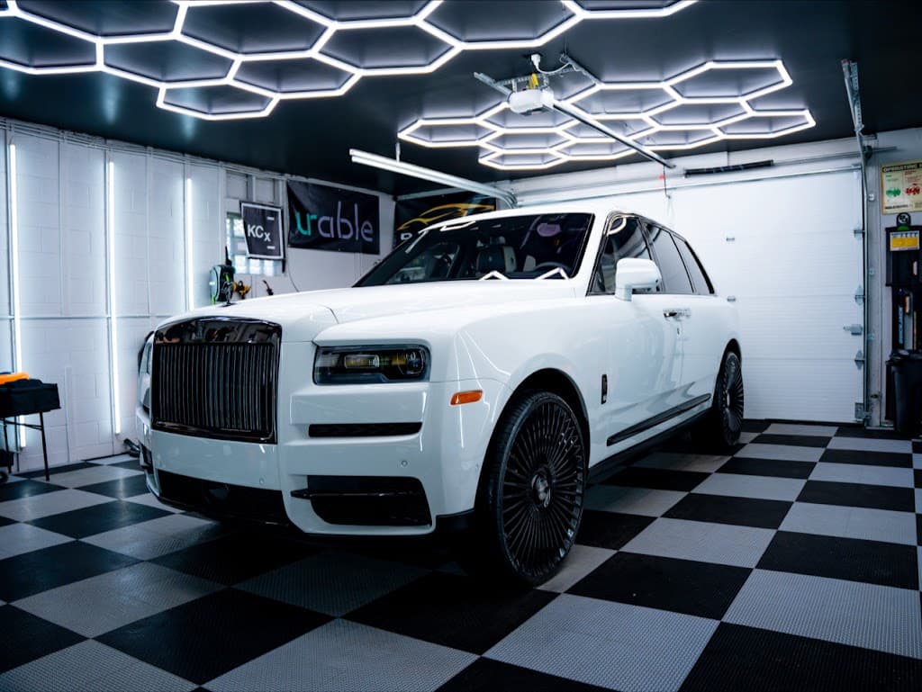 Deluxe Car Detailing Cranberry featured