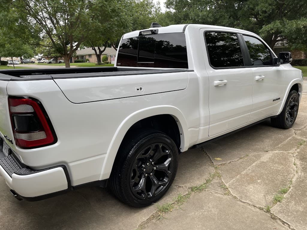 RJ's Auto Detailing featured