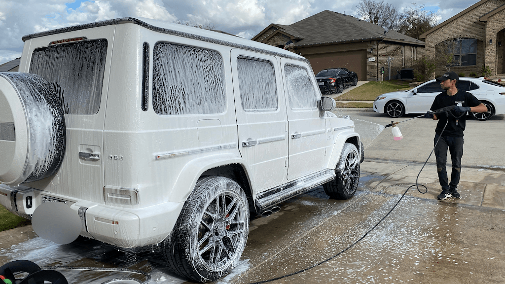 MacNCars Detailing LLC featured