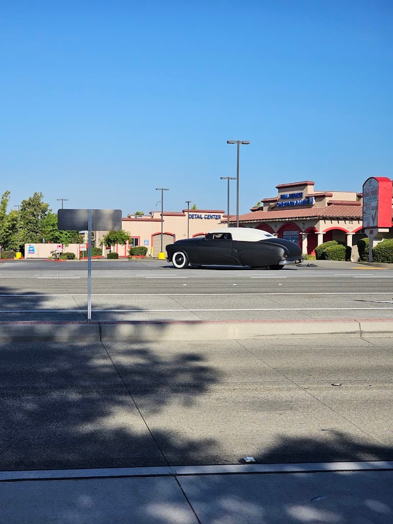 Justin's Roseville Car Wash featured