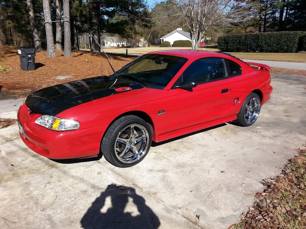 Mike's Majik Resto Auto Detailing featured