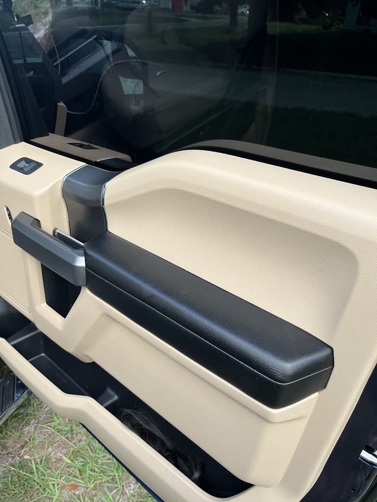 Quik and Eazy Commercial Detailing LLC featured