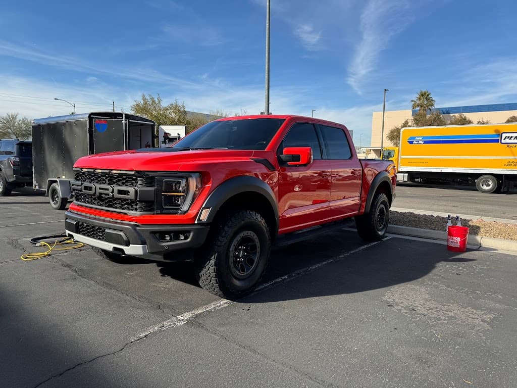 HIGHLUX Auto featured