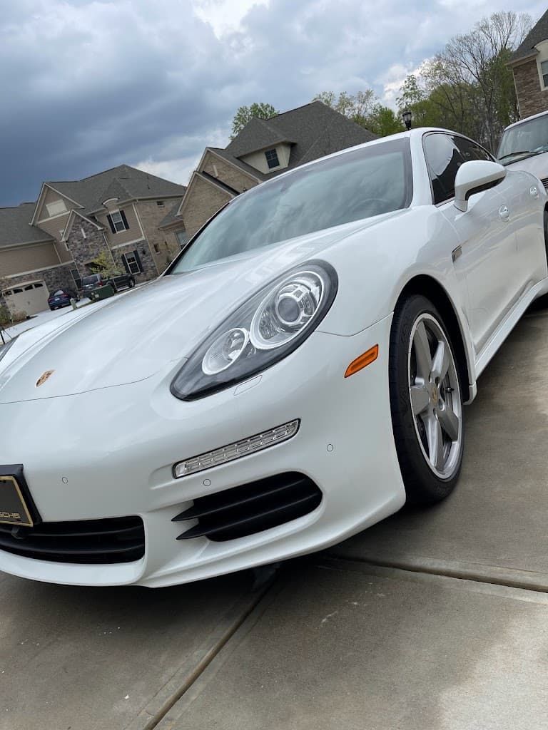 Honey's Detailing featured