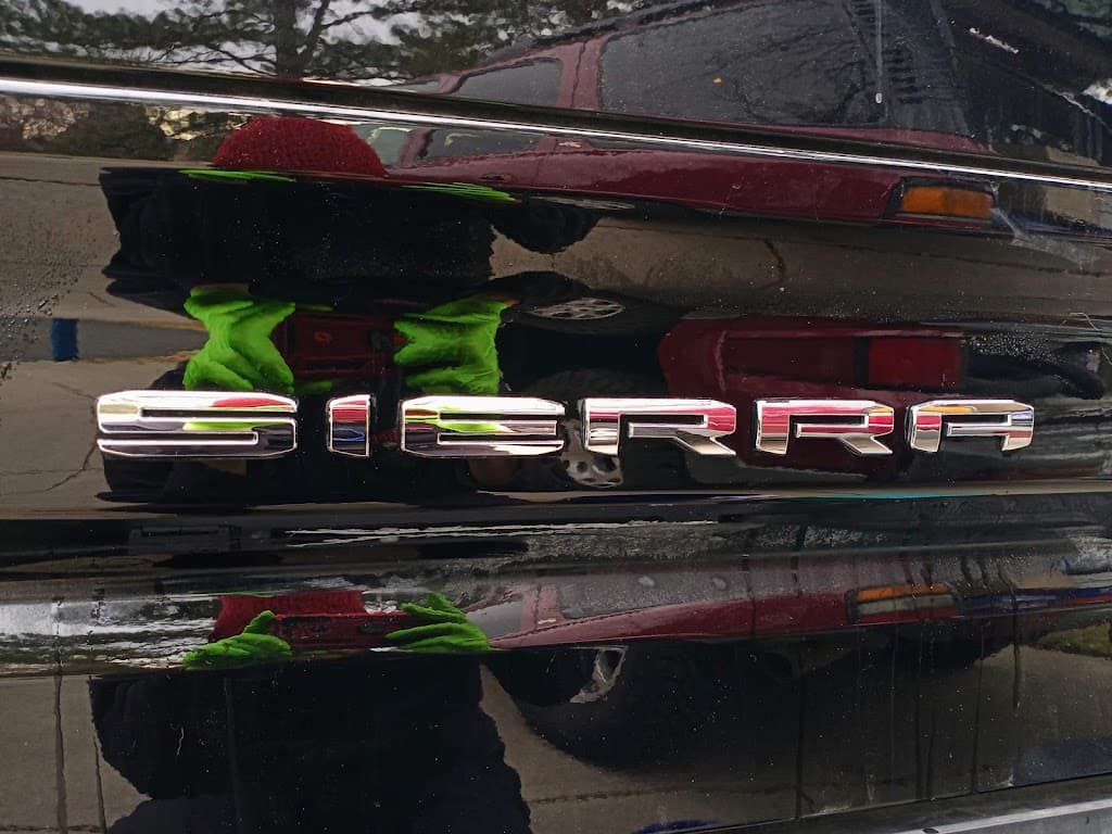 GarLo's Mobile Detailing featured