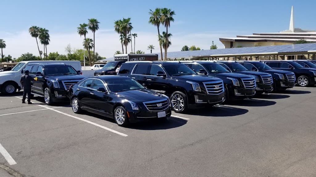 Candie's Auto Detailing featured