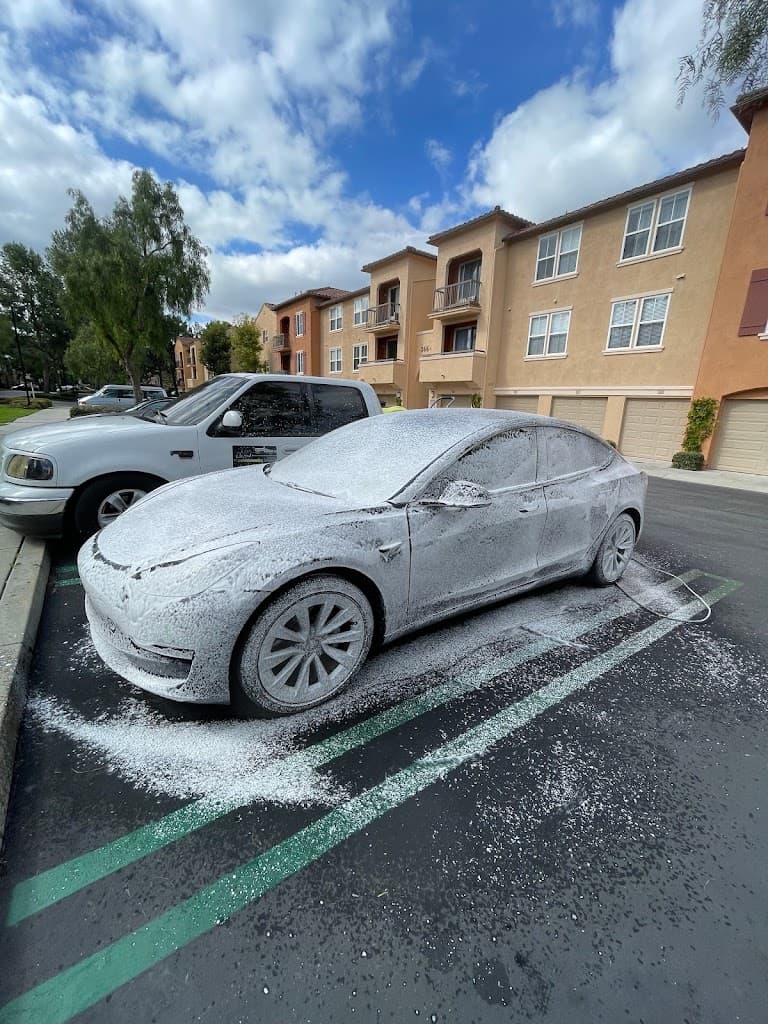 Voss's Mobile Auto Detailing featured