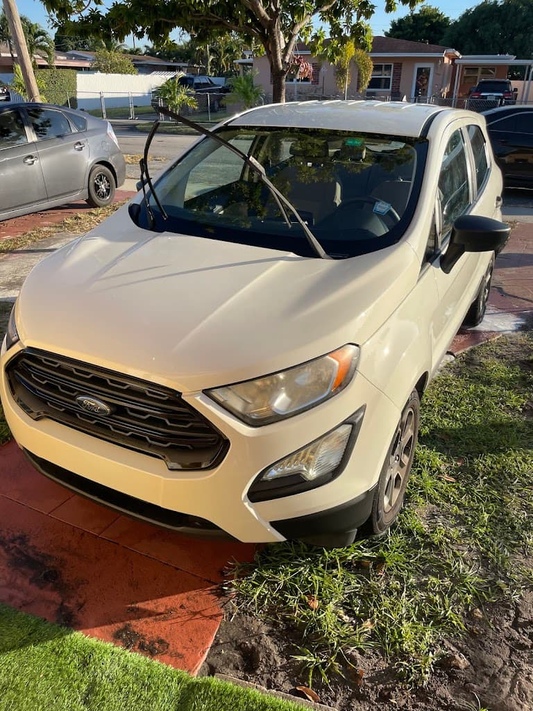 Arias Mobile Auto Detailing LLC featured