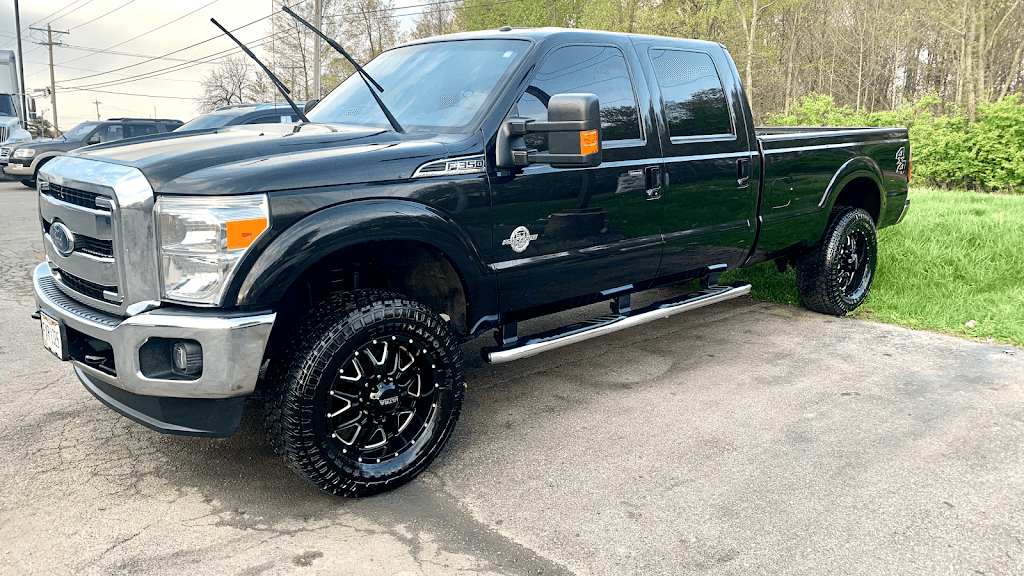 Universal Detailing LLC - Business Image