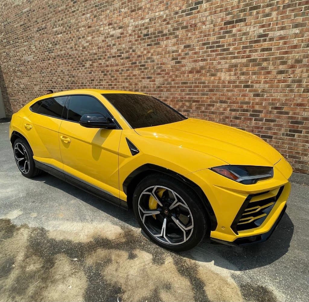 Ace Auto Lounge featured