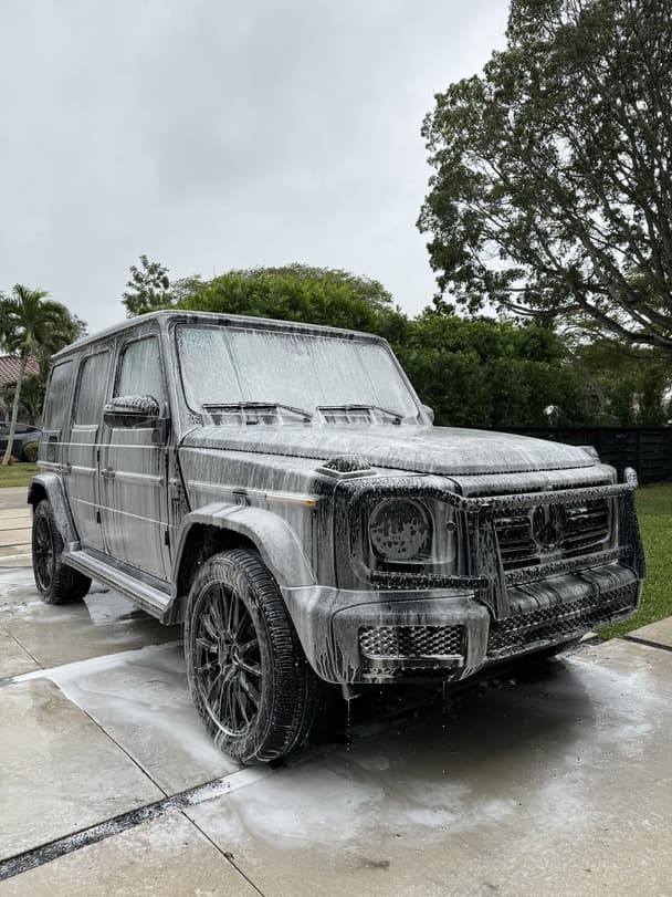 LuxeShine Detailing featured
