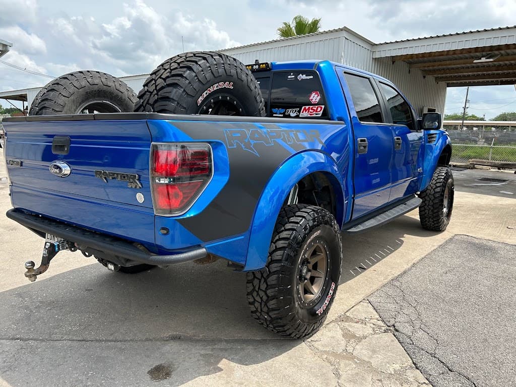 Moes mobile detailing featured