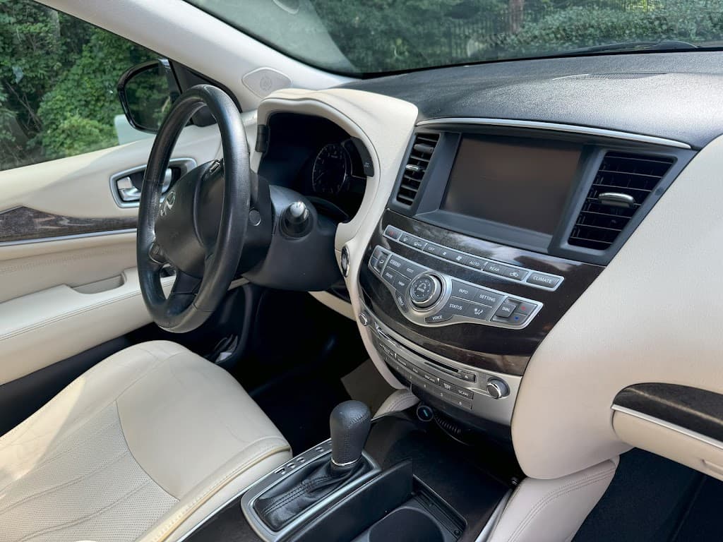 Fletcher Family Detailing featured