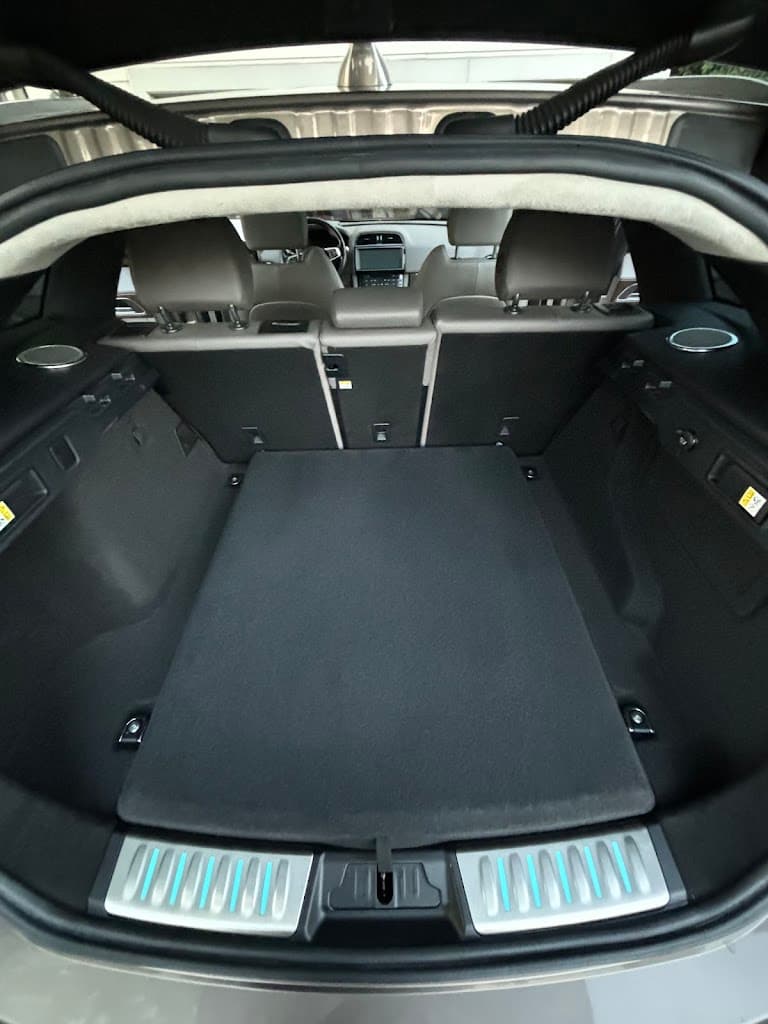 Slahor Detailing featured