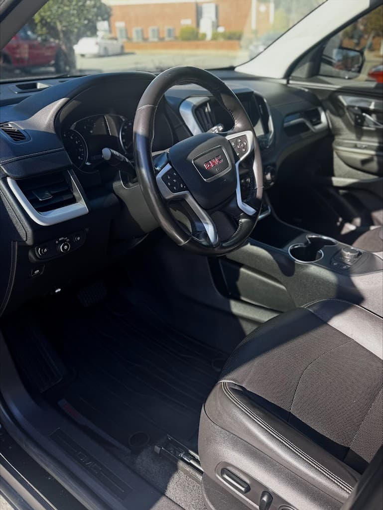 Armenta's Auto Detailing featured