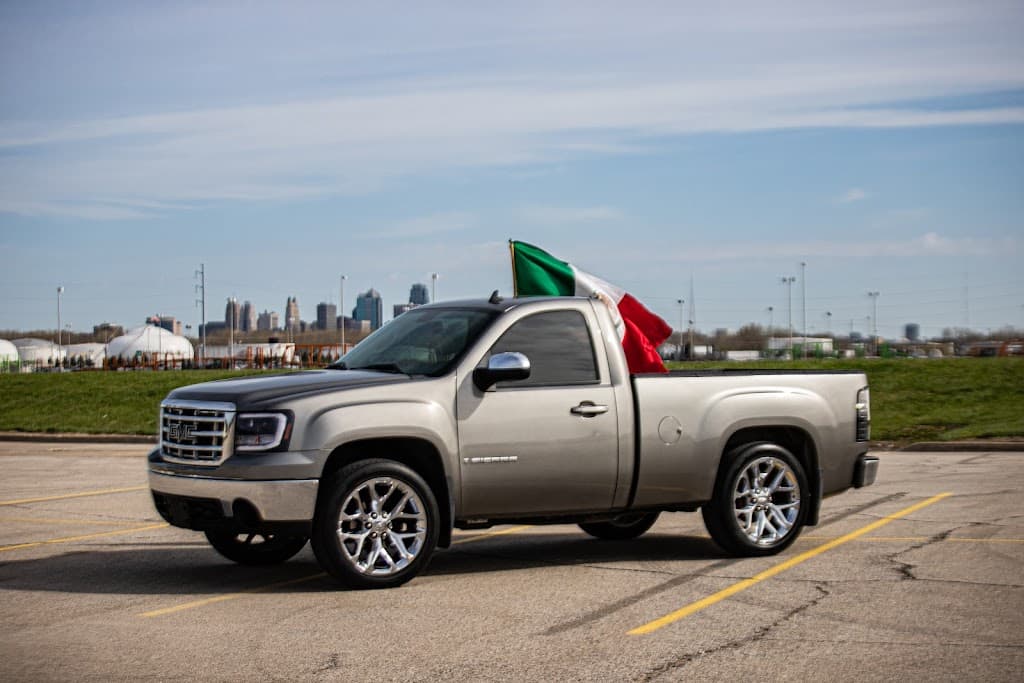 Juan Nonoal's Detailing featured