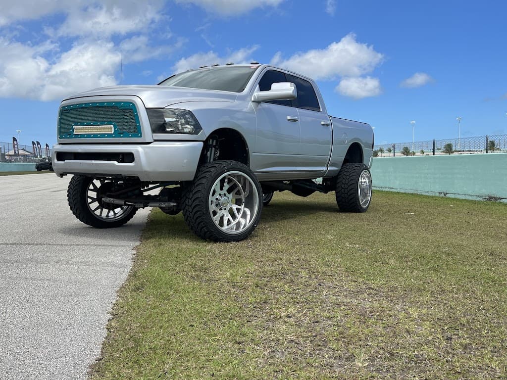 ShineCo Auto/Marine Detailing featured