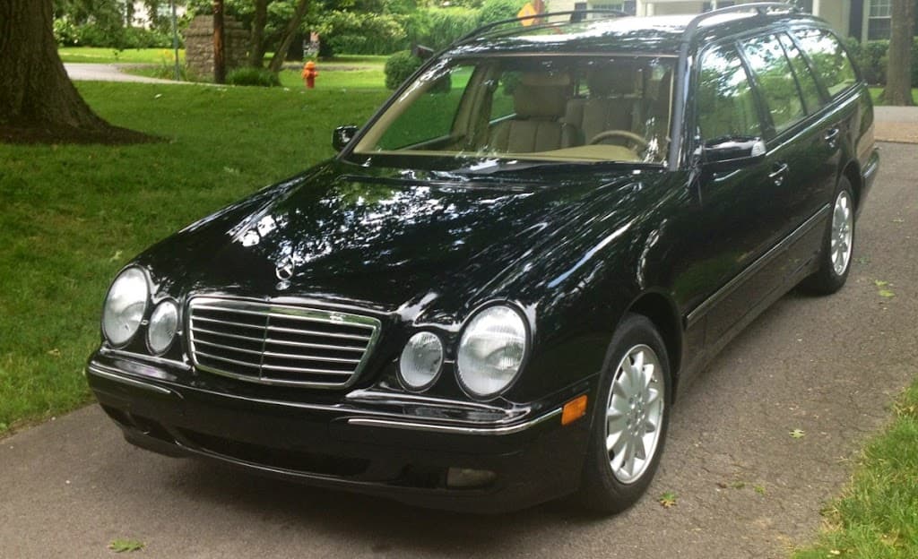Green's Mobile Detailing featured