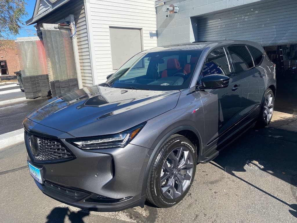 AAK AUTO DETAILING featured