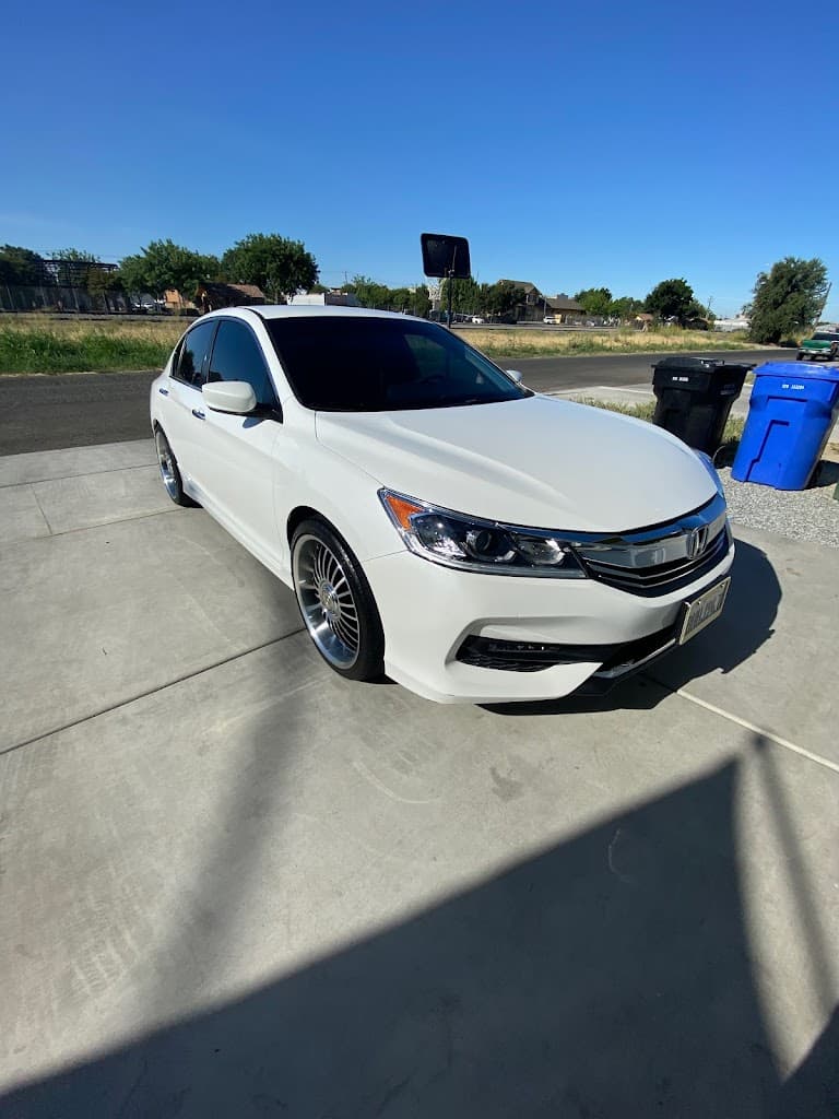 Pablo's Auto Detailing featured