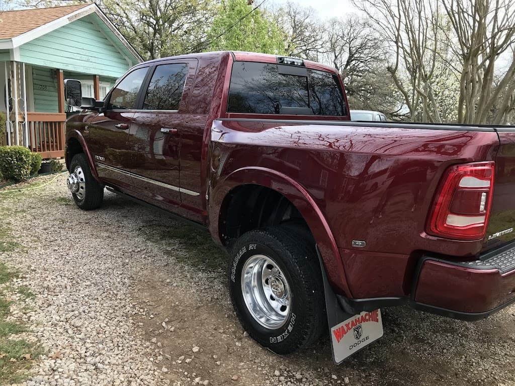 EJ AUTO DETAILING featured
