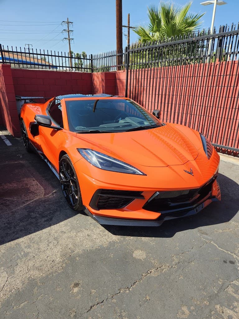 Rialto Squeaky Clean Mobile Detail LLC featured