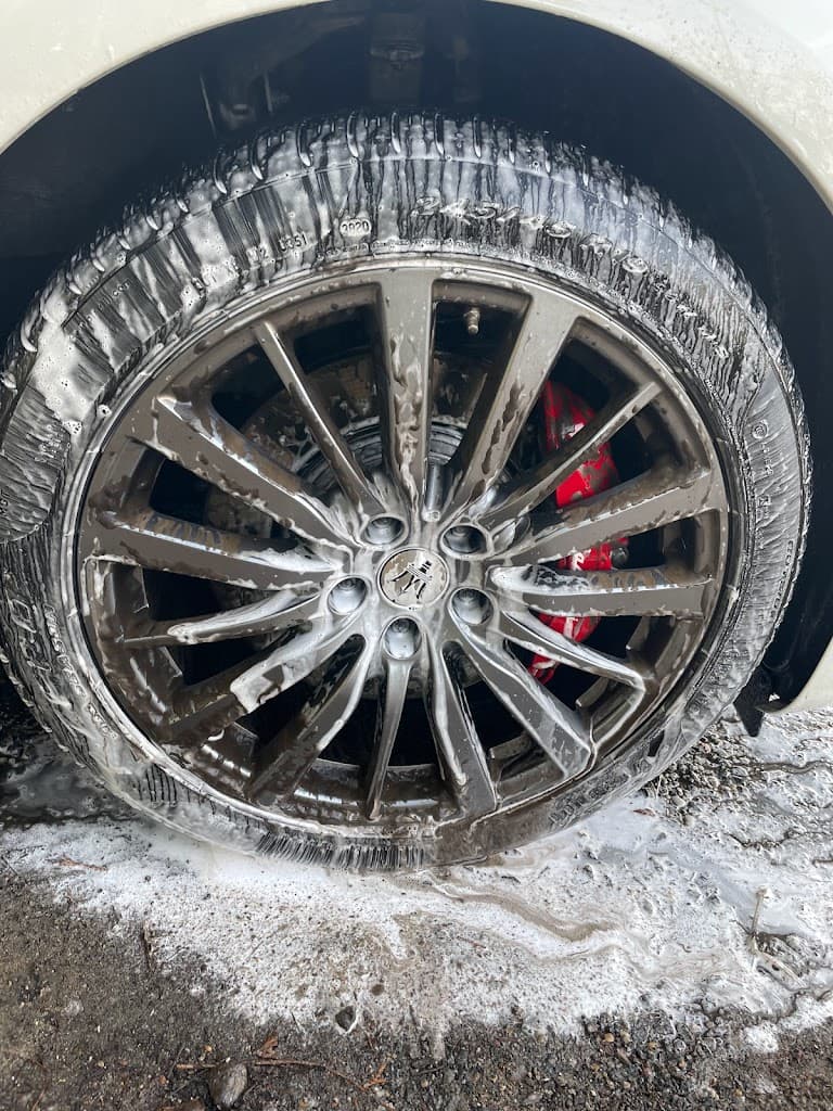 LB Mobile Car Wash And Detailing featured