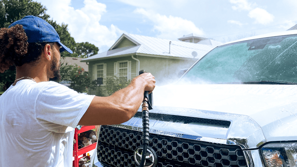 Deluxe Mobile Detailing - RV/Auto featured