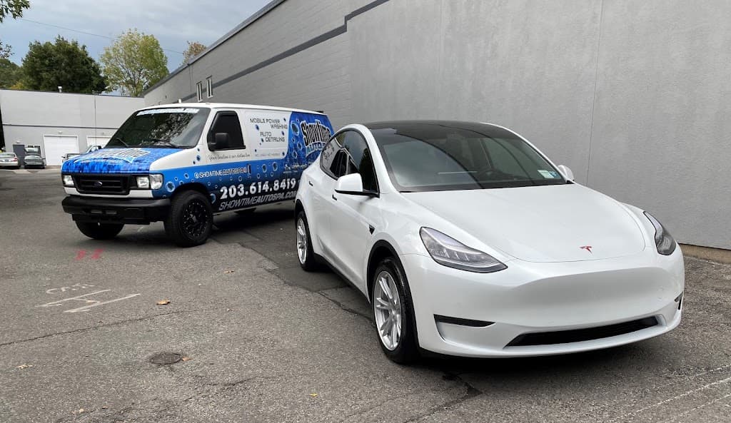 Showtime Auto Spa, LLC. featured